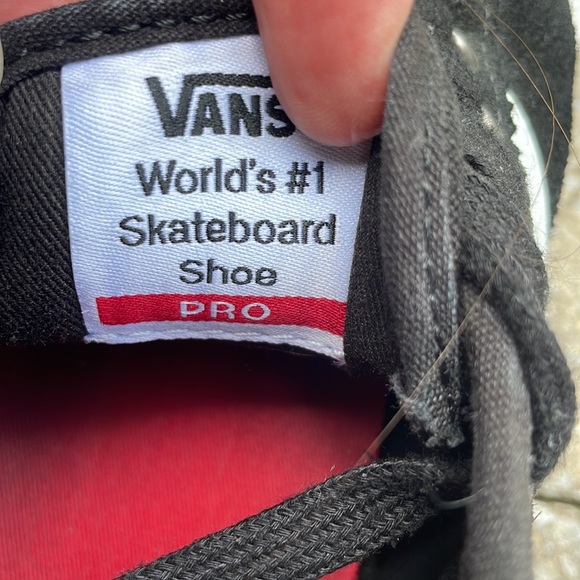 Men’s Black Suede Vans - Picture 3 of 4